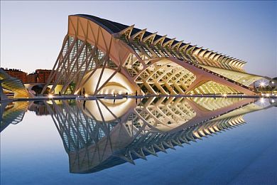 男生女生在床上打扑克软件：虚拟牌局双人巅峰，策略心理对决的竞技艺术