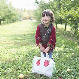 亚洲一区日韩：极速对决今日开启，东方赛车美学引爆全新赛道-4