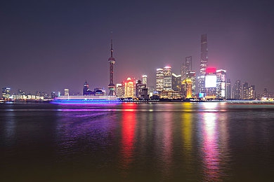 黄色应用下载免费oppo：极速都市霓虹轨迹，未来赛车免费畅玩，OPPO专属画质优化-4