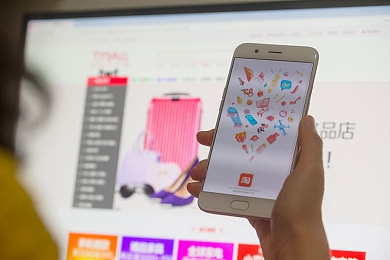 黄色软件下载3.0.3.：霓虹码头暗影竞速，黄金涂装传奇任务揭秘-5