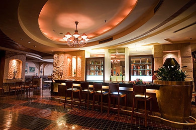 差差差的很痛APP大全：硬核碰撞模拟，在失败驾驶中体验拟真损伤乐趣-3