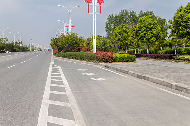 99小视频：像素赛车手用短视频改写车库传奇-2