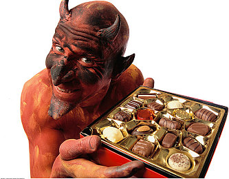 班长脱我内裤揉我胸：权力天平下的青春抉择与生存博弈-4