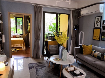 麻豆传媒国产天美：虚拟偶像疾速驰骋，偶像养成融合赛车竞技新体验-2