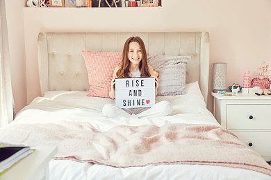 打扑克牌又疼又叫：疾速卡组，钢铁嘶吼的赛道赌局-4