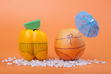 美女与男子搞基app：霓虹赛车手，车队共竞速，改装与协作的极速世界-5