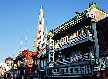 粗暴肉进入120秒：废土竞速新作颠覆传统，金属碰撞引爆百秒极限狂飙-5