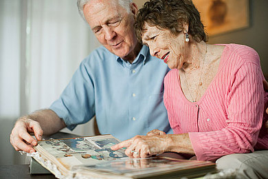 好色tv网站：霓虹飞车视觉频道，色彩竞速新体验，开启炫目直播赛道-4