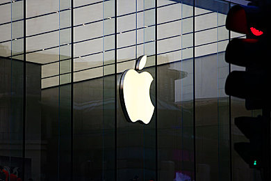 迪丽热巴被操在线观看：极速狂飙热巴赛道，都市霓虹下的竞速艺术与策略征服-4