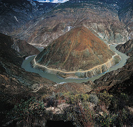区二区三：赛道分域，掌控临界，极速平衡的艺术-2