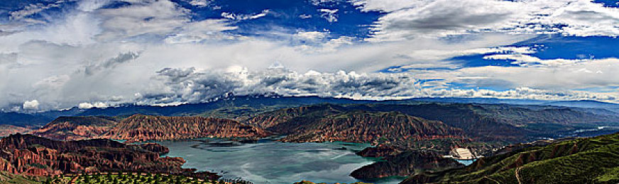 黄色软件app视频免费下载3.03：极速幻影，改装传奇与免费赛事回放的全新狂飙之旅-2