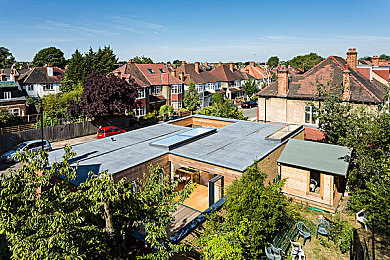 女生和男生在一起差差差差2023：双人协同驾驶，差异铸就极速默契之旅-3