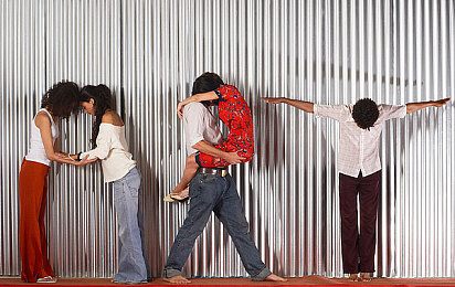 国产成人精品AV大片：极速碰撞，都市霓虹下的暴力美学竞速传奇-4