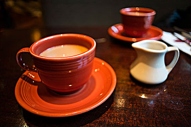 国精产品一区一区三：国产赛车游戏极速华夏发布，以中国汽车工业崛起打造沉浸驾驶体验-3