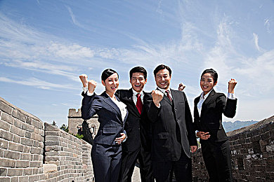 男摸jiji秘 网站：极速传说，地平线之上的终极驾驶艺术与秘境探索指南-2